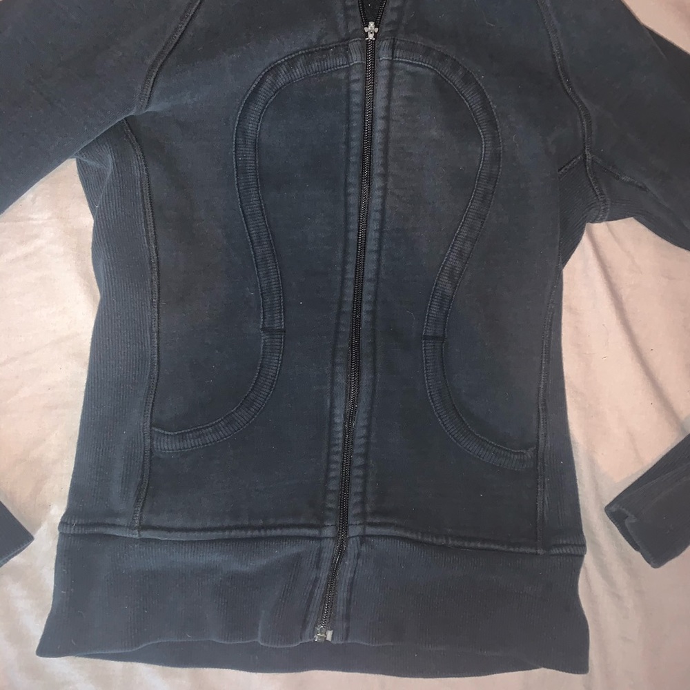 (3/$20) Lululemon black scuba sweater DAMAGED - Picture 2 of 10